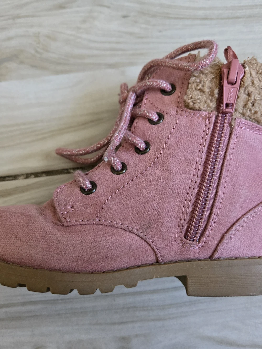 Source Unknown Pink Kids Lace-Up Fur Lined Boots
